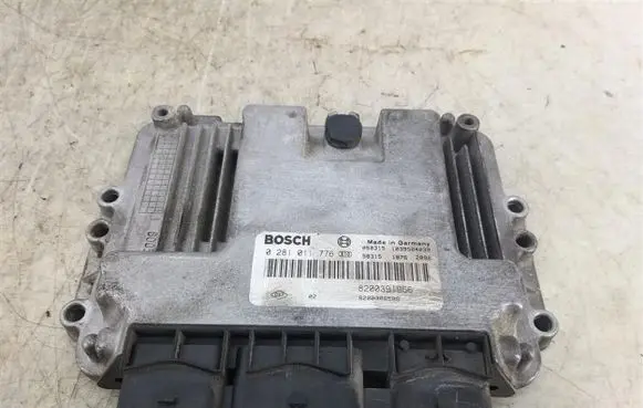 Renault Scenic II - Grand scenic II Engine control unit/module 0281011776