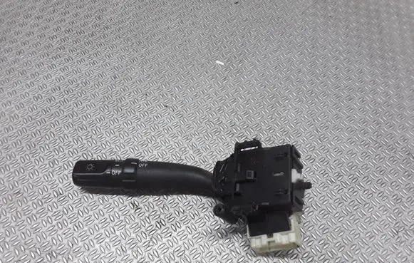 Toyota Avensis T250 Indicator stalk