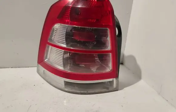 Opel Zafira B Rear/tail lights 21729002