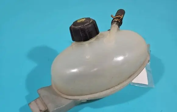 Renault Master III Coolant expansion tank/reservoir 217100015R IMPRK1402488