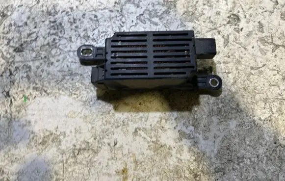 Mazda 6 Aerial antenna filter TD1166950 AAF15218 080123