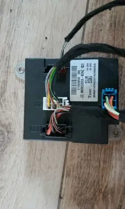 Mercedes-Benz E W211 Comfort/convenience module 2115458532