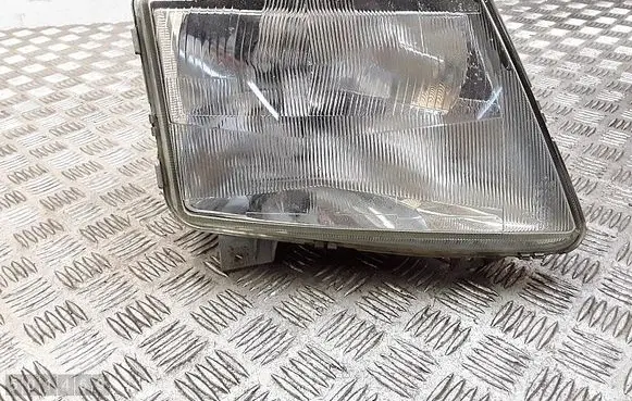 Mercedes-Benz Vito Viano W638 Headlight/headlamp e95063
