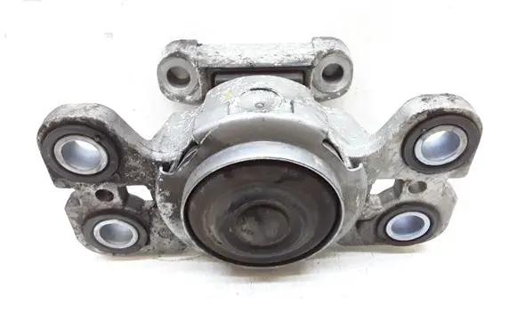 Volvo XC60 Engine mount bracket 8G9N7M121AA
