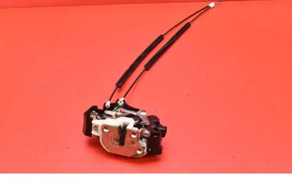 Mitsubishi Colt CZ3 Front door lock 