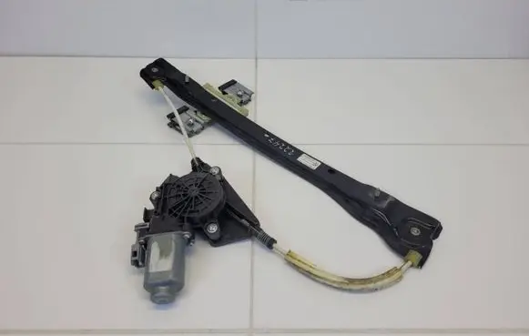 Volkswagen Up Rear door window regulator with motor 1S4837462A