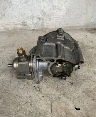 Volkswagen Beetle A5 Vacuum pump 724807280