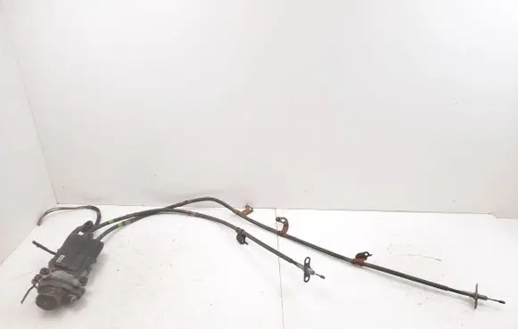 Lexus GS 250 350 300H 450H Hand brake/parking brake motor 4631030020