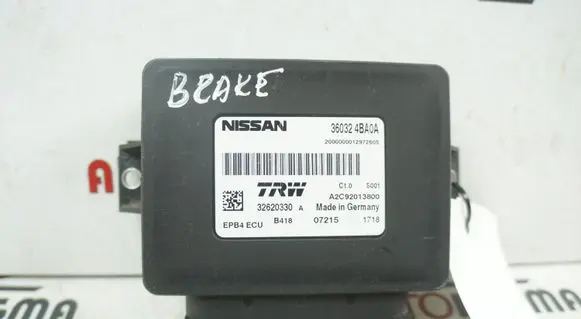 Nissan Juke I F15 Hand brake control module 360324BA0A