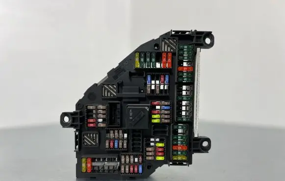 BMW 5 GT F07 Fuse module 9252812 1703345