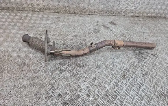 Volkswagen PASSAT B8 Exhaust flexible connection 