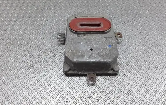 Mercedes-Benz S W220 Headlight ballast module Xenon 500VDC85VAC
