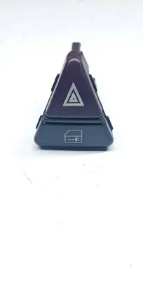 Mercedes-Benz A W168 Hazard light switch 1688206710 33100101