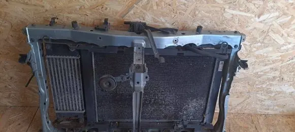 Toyota Auris E180 Radiator set 160400N210 130820