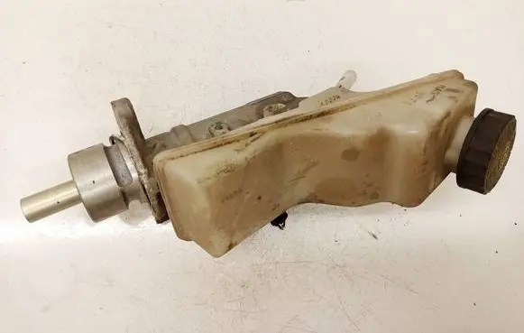 Toyota Avensis T250 Master brake cylinder 