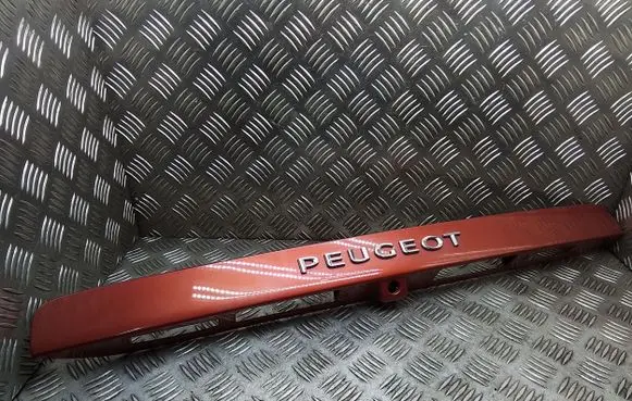 Peugeot Traveller Trunk door license plate light bar 9813797577 9813797677