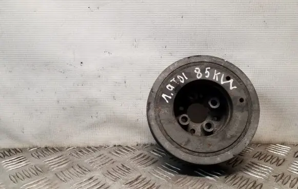 Volkswagen PASSAT B5 Crankshaft pulley 038105243
