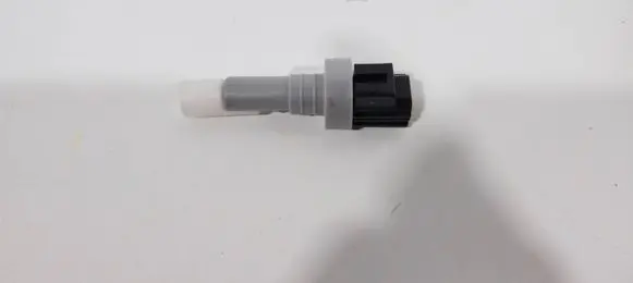 Land Rover Defender Windshield washer fluid level sensor GX7310K888AB LR111545 T4A28924