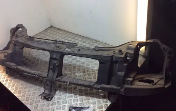 Opel Movano A Radiator support slam panel 8200187234