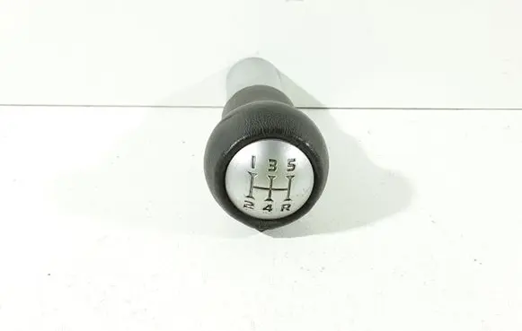 Mitsubishi Colt Gear lever shifter trim leather/knob 