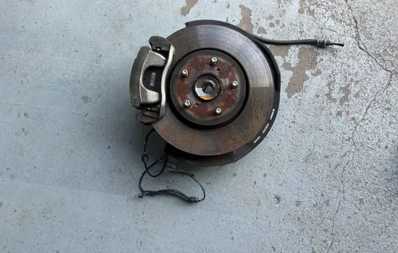Toyota C-HR II Front wheel hub F4050 14551