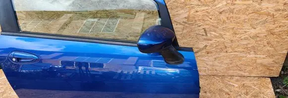 Fiat Grande Punto Front door