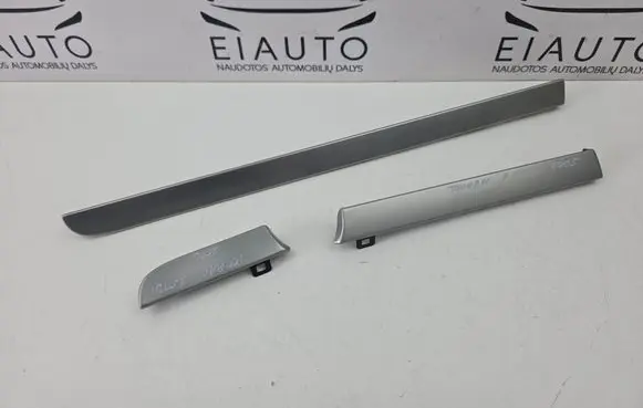 Volkswagen Touran I Dashboard glove box trim 1T1858415C 1T1858417C 1T1858418C