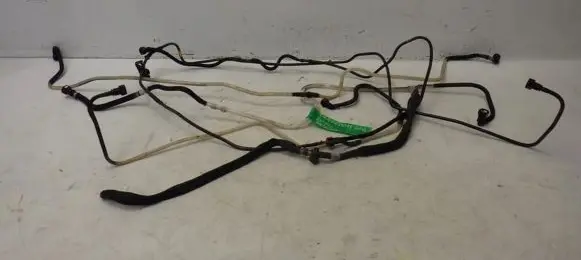 Opel Vivaro Fuel line pipe