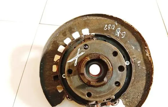 Audi Q7 4L Rear wheel hub 