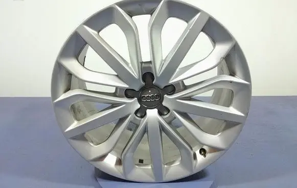 Audi A6 Allroad C6 R18 alloy rim 4G0601025E