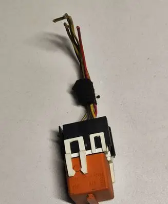 BMW 3 E46 Other relay 0332019456