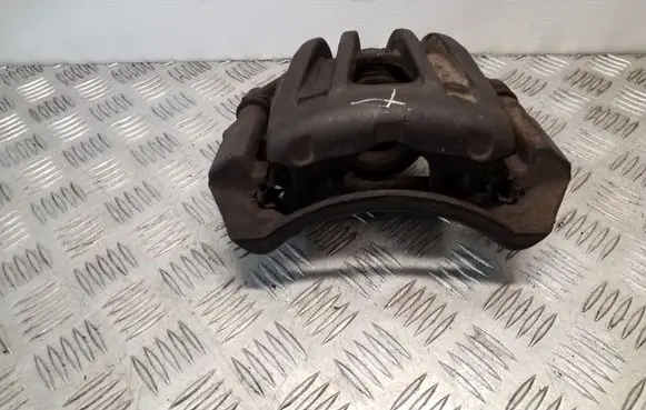 Jeep Cherokee III KJ Front brake caliper 135418