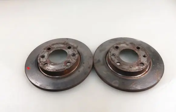 Peugeot 206 Front brake disc 