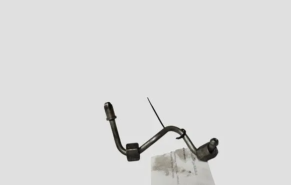 Chevrolet Captiva Fuel injector supply line/pipe