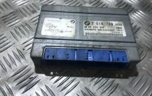 BMW 5 E39 Gearbox control unit/module 7518709 96025346