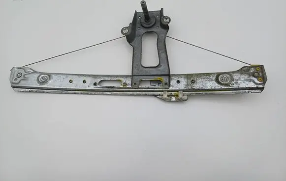 BMW 3 E46 Rear door manual window regulator 7011205
