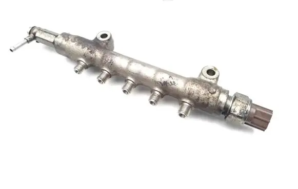 Subaru Outback Fuel main line pipe