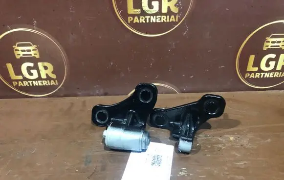 Front door hinge set