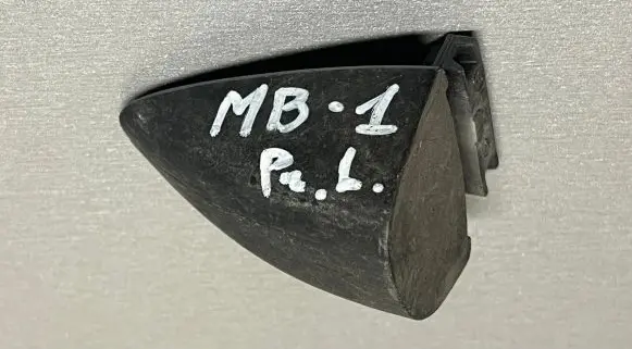 Mercedes-Benz B W245 Front door handle cover A1697600877