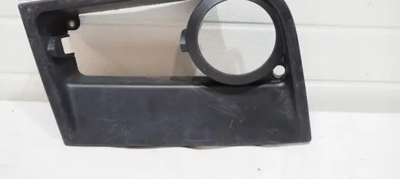 Mercedes-Benz E W211 Front bumper lower grill A9608857874