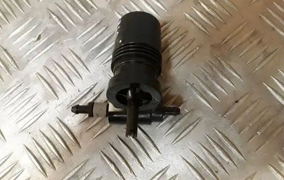 Nissan Note (E11) Windshield washer spray nozzle 070906B 919660 30097