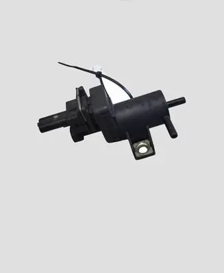 Renault Koleos I Turbo solenoid valve 8200762597