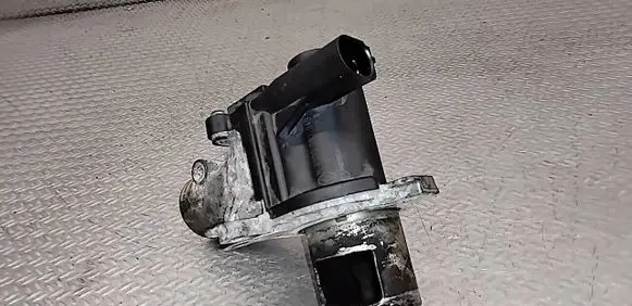 Renault Laguna III EGR valve 8200282949 8200561269B