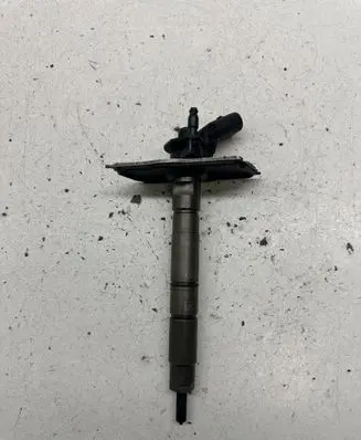 Audi A6 S6 C6 4F Fuel injector 059130277AJ 0445115054