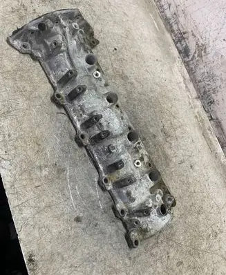 Nissan Qashqai J12 Rocker cam cover 