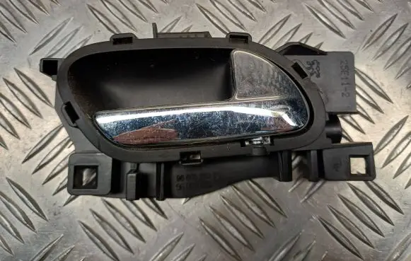 Peugeot 308cc Front door interior handle 9660525380 9685950277