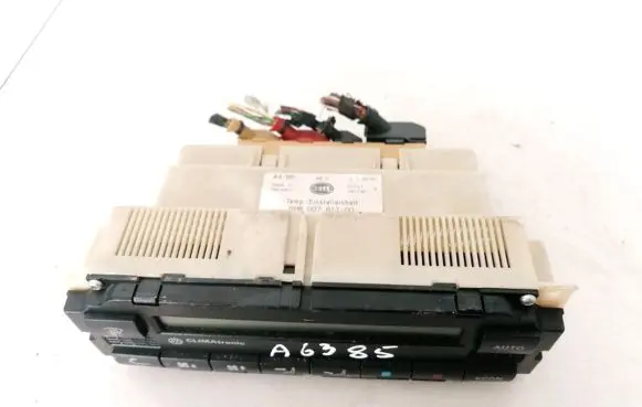 Volkswagen PASSAT B5 Climate control unit 5HB00761700 5HB007617-00