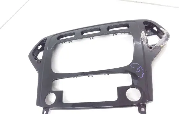 Ford Mondeo MK IV Radio/GPS head unit trim 7S7118522