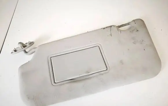 Sun visor