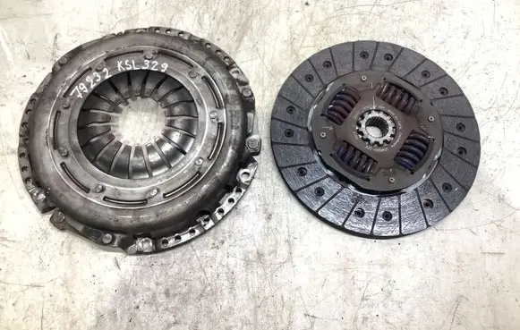 Subaru Outback Clutch set kit 3082001181 1878005084